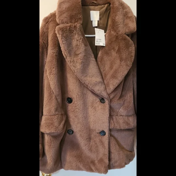 NWT H&M FAUX FUR COAT SIZE SMALL - Picture 5 of 11